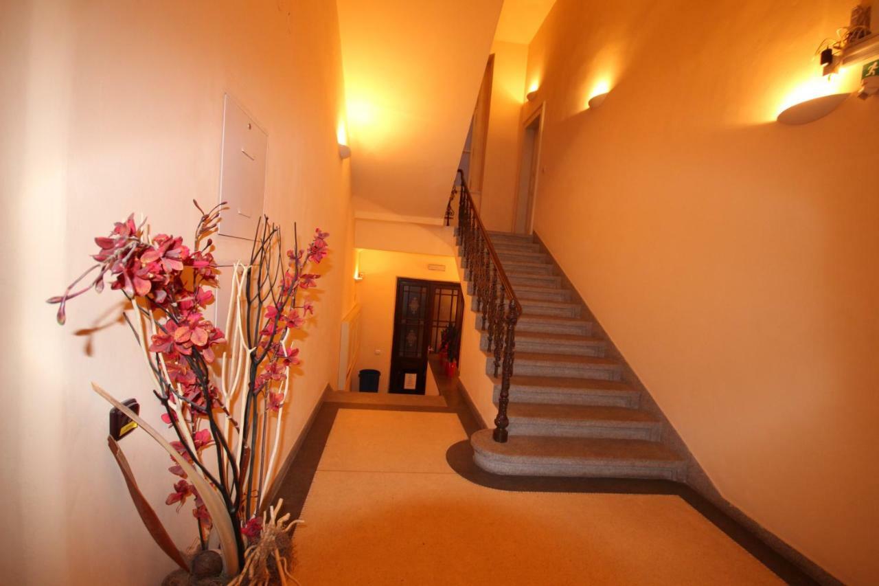 Apartment Halkova 5 Prague Extérieur photo
